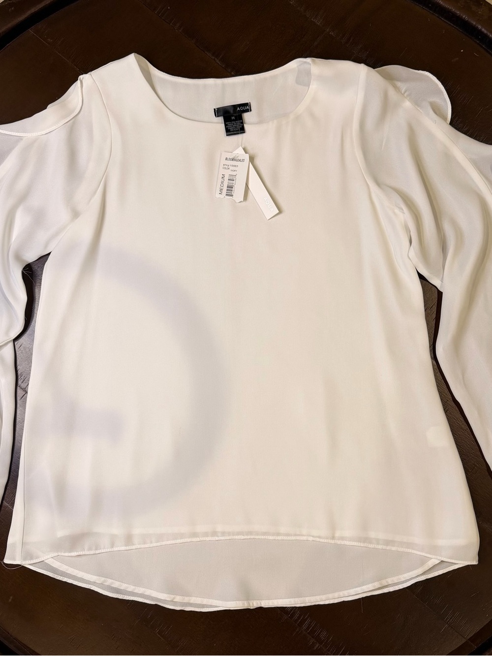 AQUA Bloomingdale’s White Ruffled Sleeves Blouse Size Medium